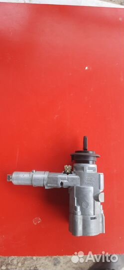 Замок зажигания mercedes w202