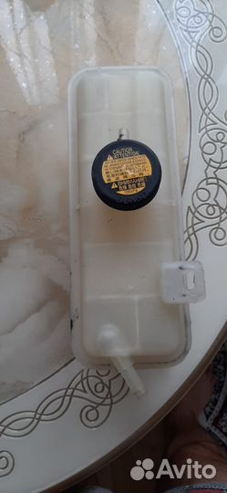 Расширительный бачок Toyota Raf 4