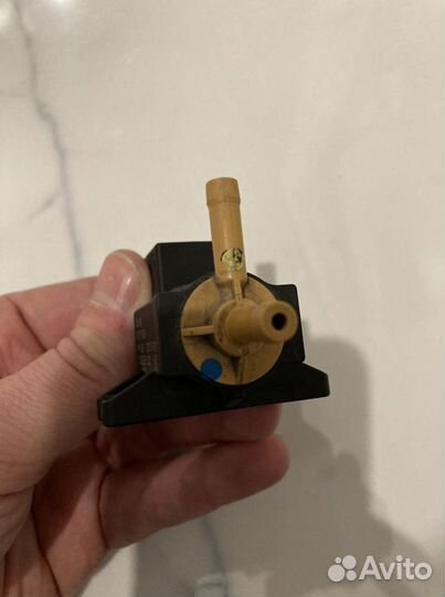 Volvo Клапан регулирования давление наддува