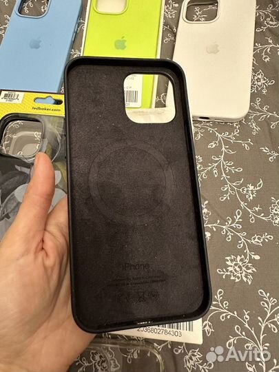 Чехлы на iPhone 13 Pro Max