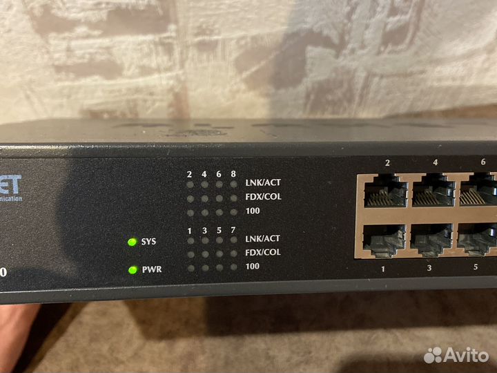 Коммутатор (switch) Planet wsd-800