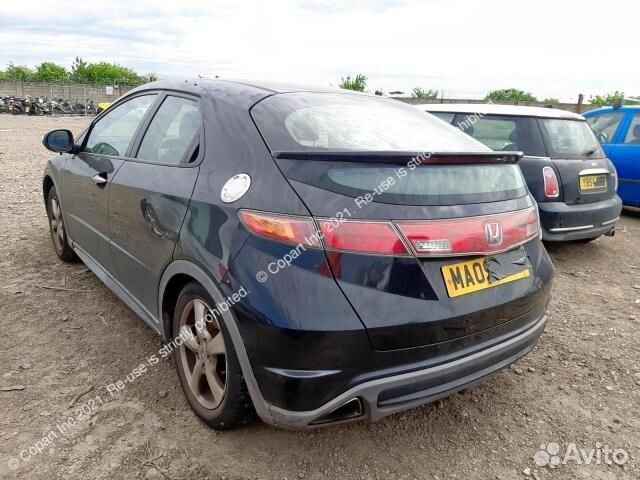 Honda Civic 8 5D Разбирается на запчасти