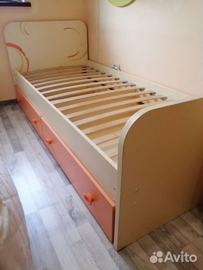 Детский гарнитур