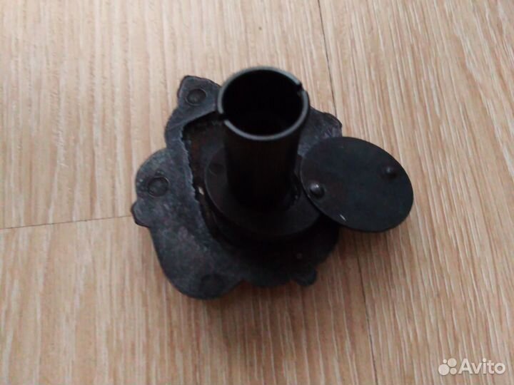 Дверная защелка магнитная. Дверной глазок, рулетка