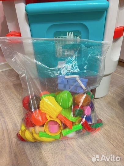 Детская игровая кухня