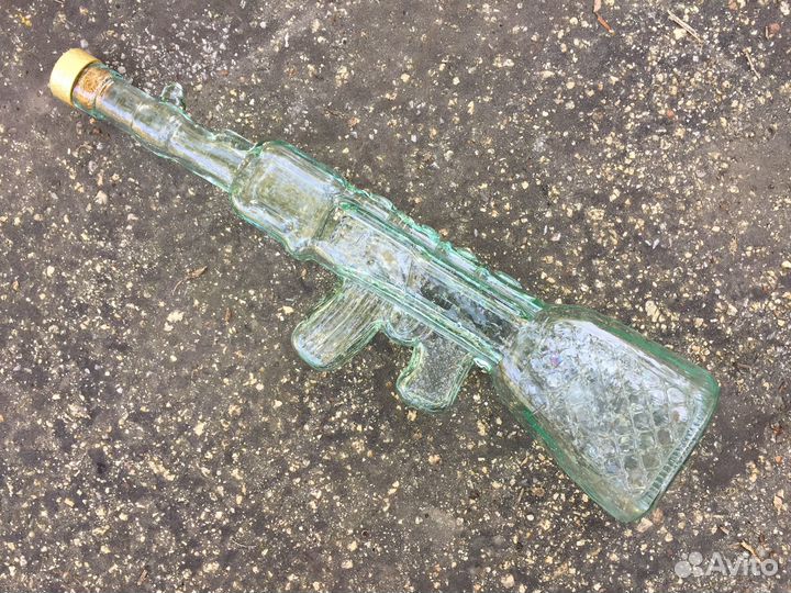 Бутыль коньячная коллекционная Автомат Калашникова