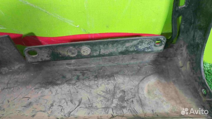 Брызговик subaru, BH5,BH9,BHC,BHE legacy 2 модель