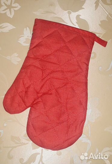 Новый набор: фартук, рукавица, прихватка