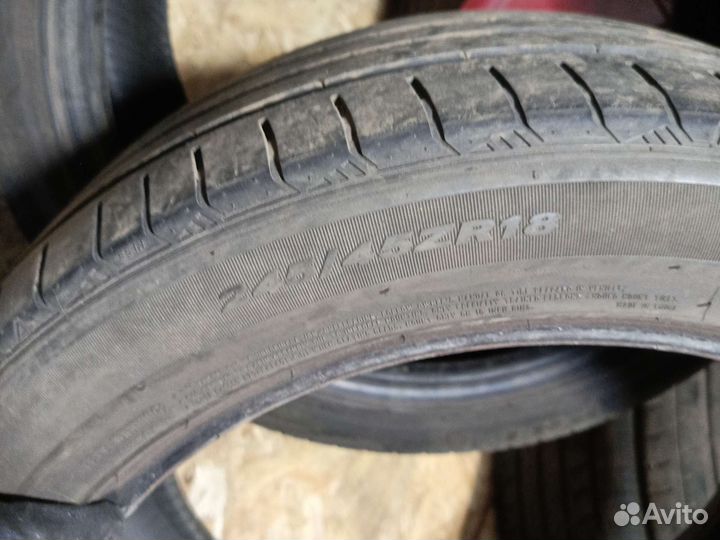Roadstone Eurovis Sport 04 245/45 R18 100W
