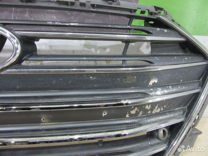 Решетка радиатора Hyundai Elantra с 2016