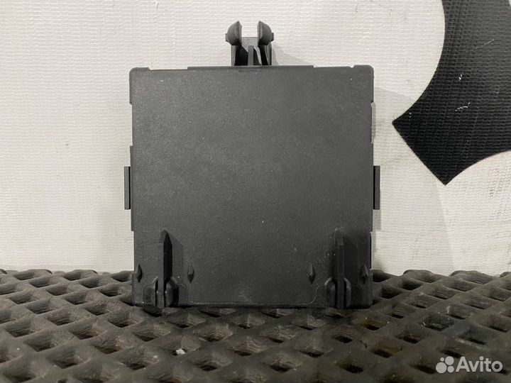 Модуль управления двери Mercedes-Benz GLE W166