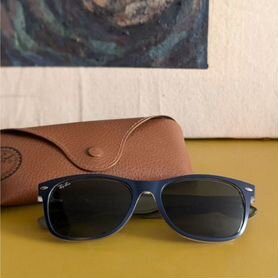 Солнцезащитные очки Ray-Ban New Wayfarer