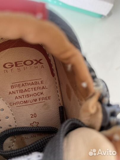 Кроссовки детские geox