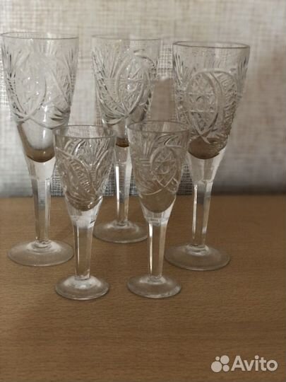 Фужеры и рюмки хрустальные