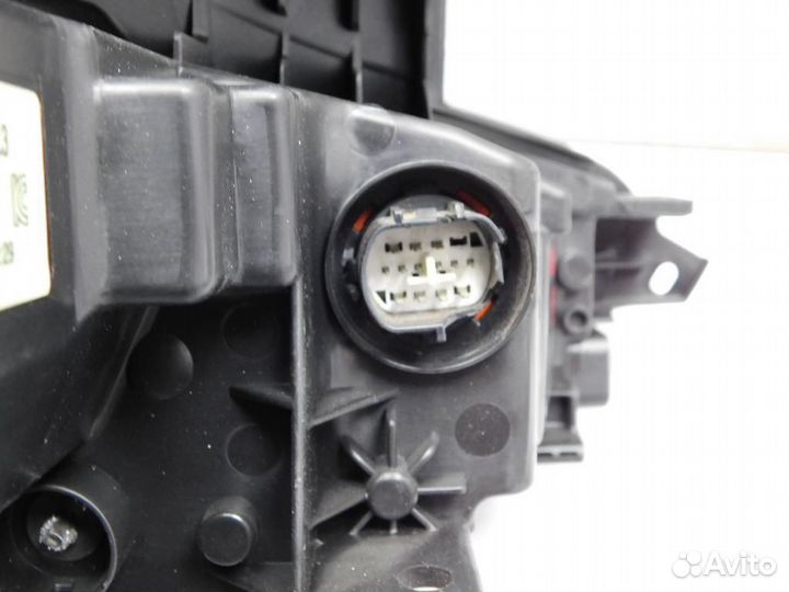 Фара левая Kia K5