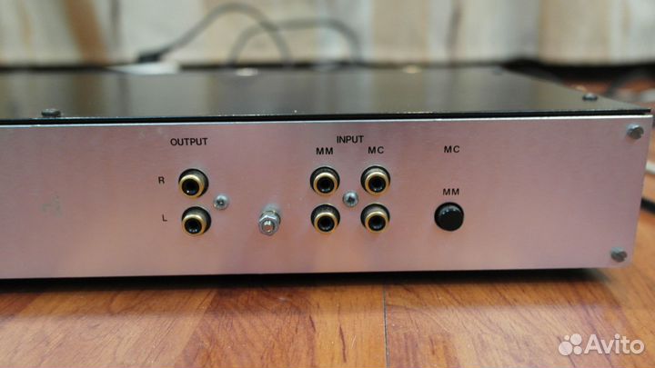 Фонокорректор sugden optima phono