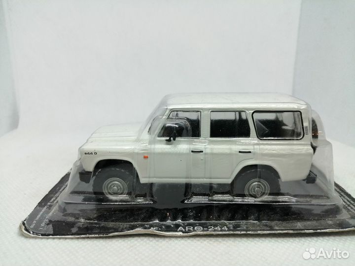 Модель Внедорожника ARO 244