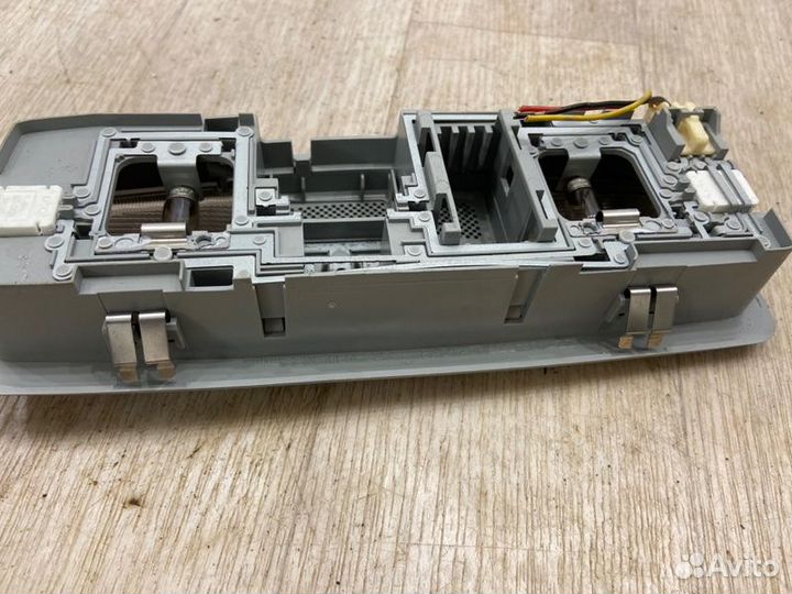 Плафон освещения салона Mitsubishi Lancer 10 CX3A