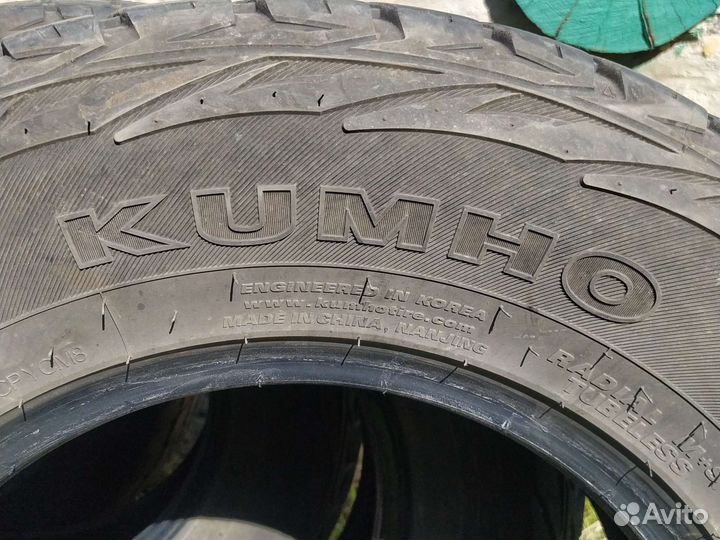 Kumho Road Venture AT61 205/65 R16 104S