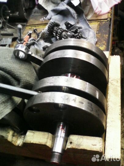 Коленчатый вал ява