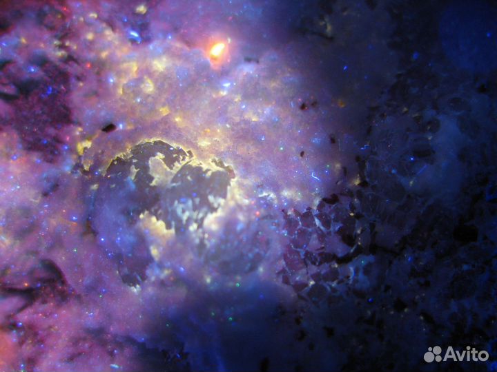 Гакманит и содалит. Интереснее в описании