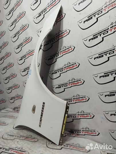 Крыло mercedes-benz SLK-class R170 A1708800218 переднее правое белый, 143 KA9544