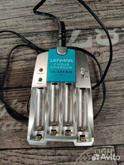 Зарядка для аккумуляторных батареек