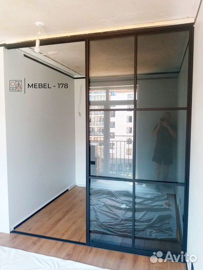 Межкомнатная перегородка стекло графит