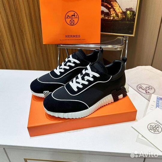 Кроссовки (39-45) для ярких и динамичных образов