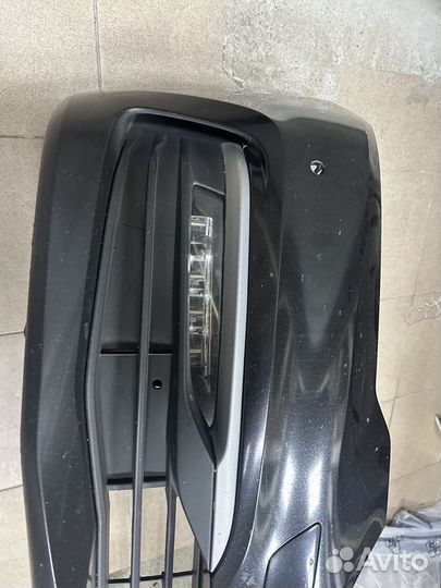 Бампер передний BMW G30 в сборе черный цвет 475