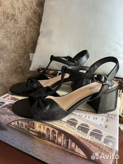 Босоножки 36 р-р