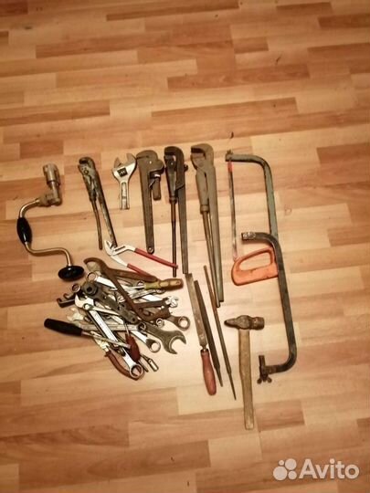 Газовый ключ, гаечные ключи