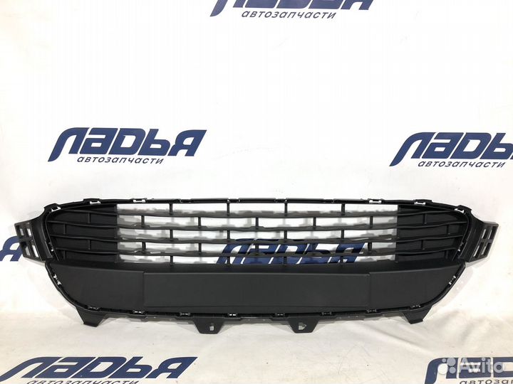 Решетка бампера Kia Rio(17) нижняя