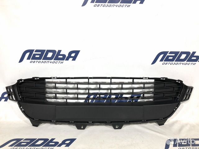 Решетка бампера Kia Rio(17) нижняя