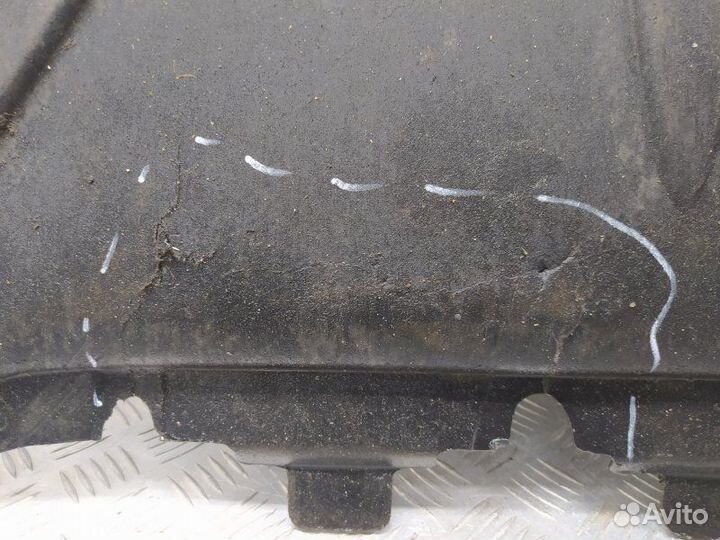 Б/У Защита двигателя Дефект- трещины, обломана не