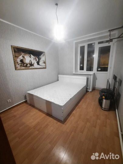 Кровать