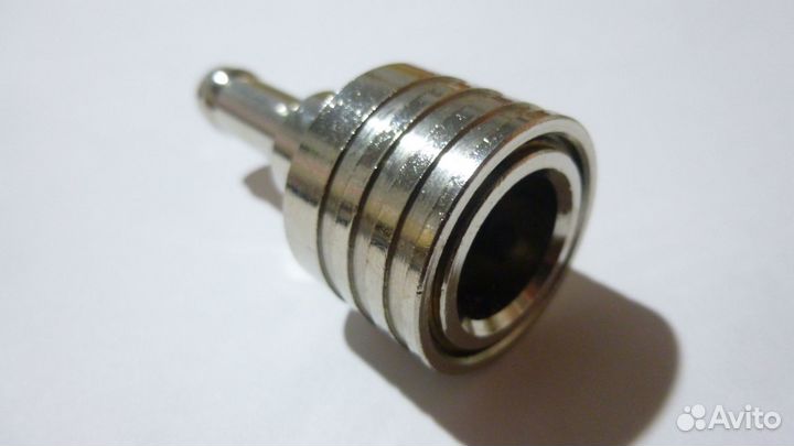 Штуцер топливного шланга Suzuki