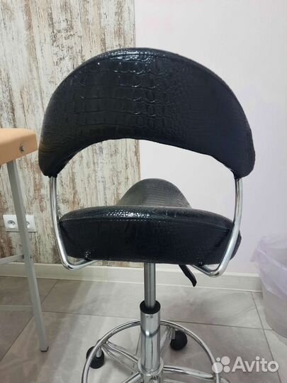 Стул седло со спинкой
