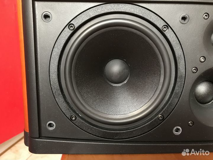 Акустика Jamo D8 CEN (центр) Дания