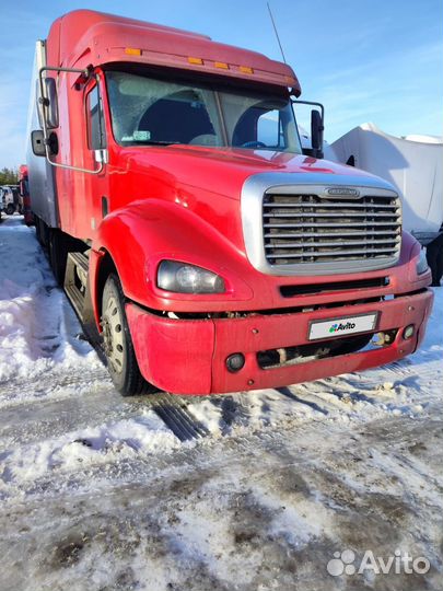 Freightliner Columbia, 2002