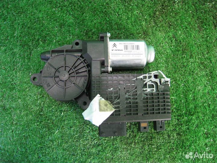 Мотор стеклоподъёмника передний правый Citroen C4