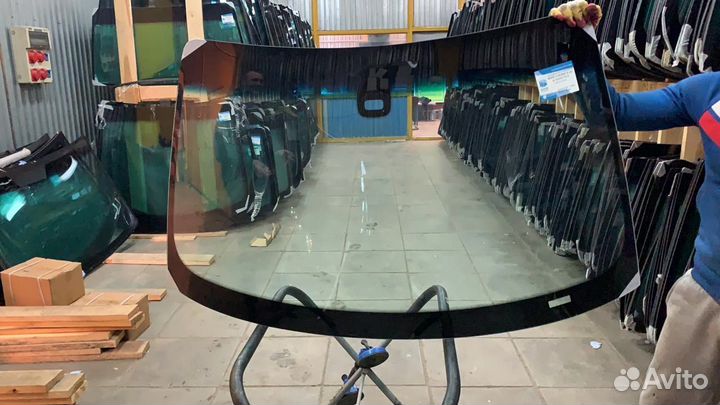 Лобовое стекло Bmw e46 Бмв е46