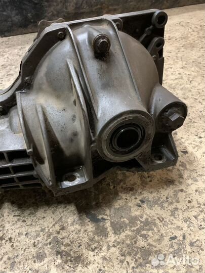 Редуктор переднего моста Cadillac Escalade III