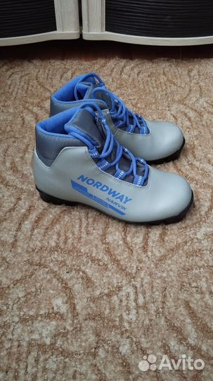 Лыжные ботинки Nordway 35