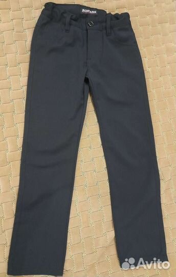 Брюки черные