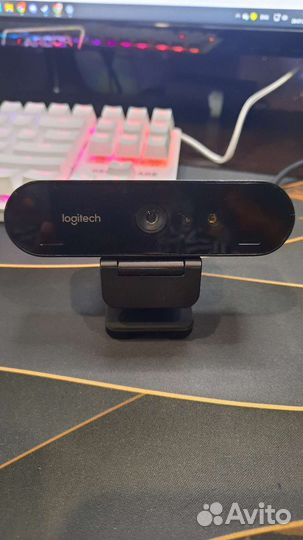Веб-камера Logitech Brio
