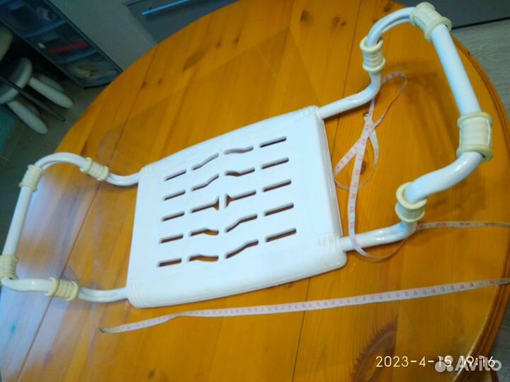 Сиденье ванны