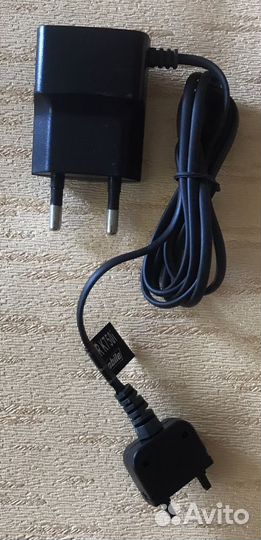 Зарядное устройство для Sony Ericsson K750