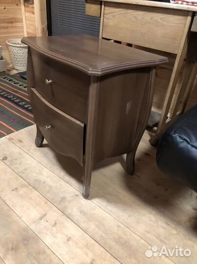 Банкетка и тумбочка