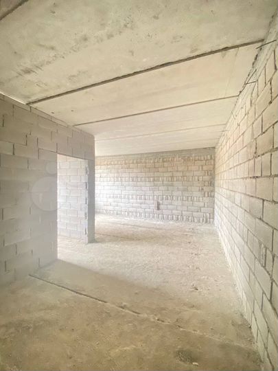 2-к. квартира, 55 м², 2/5 эт.